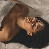 Facial Ayurvédique + Massage Indien de la tête 25%